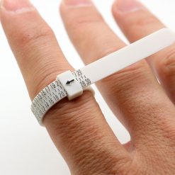 指のサイズ測り方